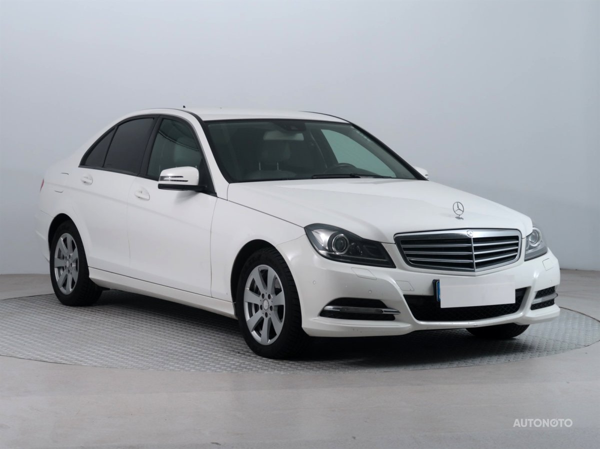 Mercedes-Benz C, 2012 - celkový pohled