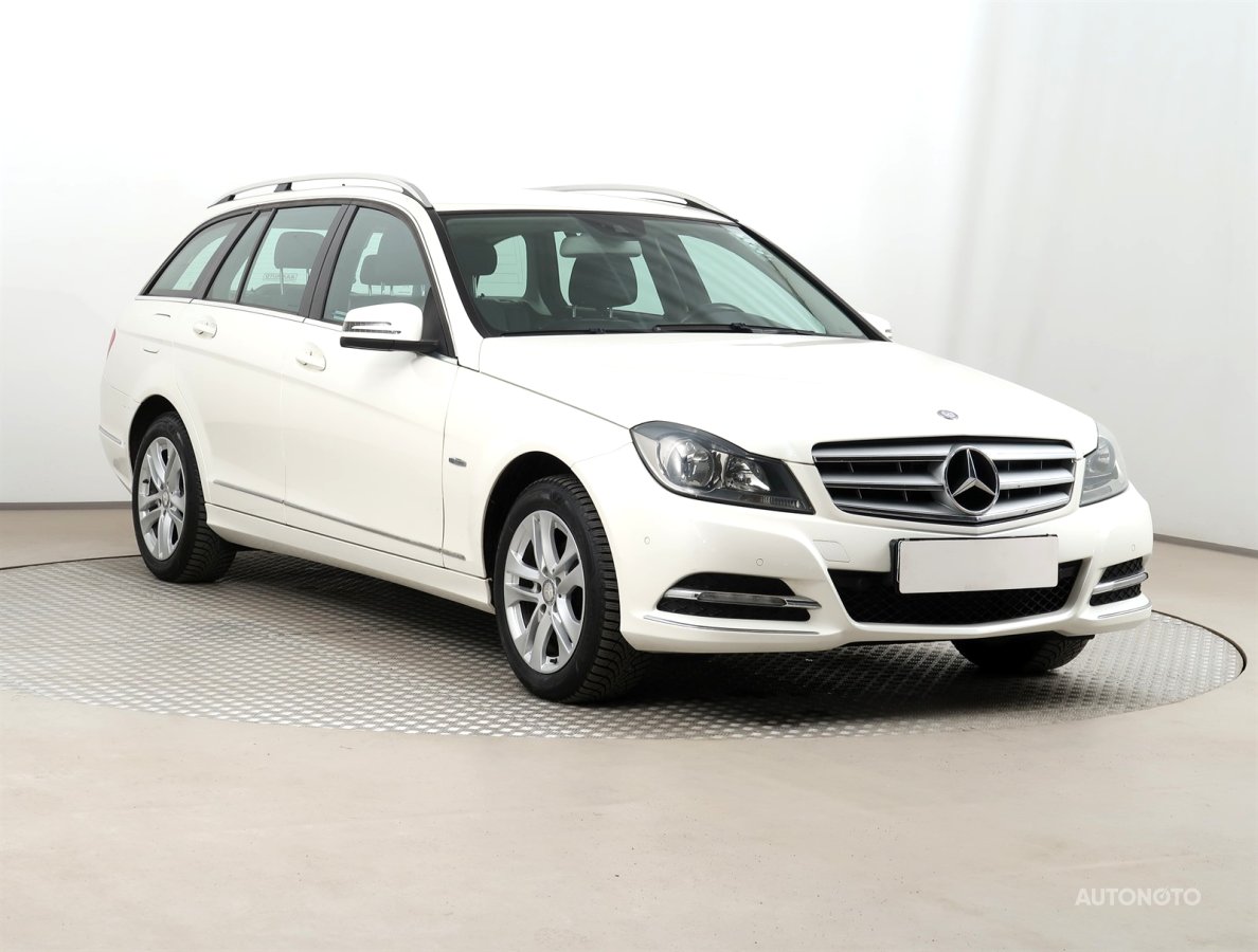 Mercedes-Benz C, 2012 - celkový pohled