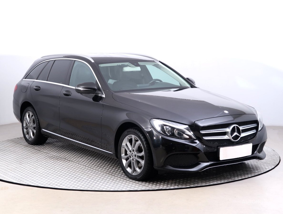 Mercedes-Benz C, 2017 - pohled č. 1