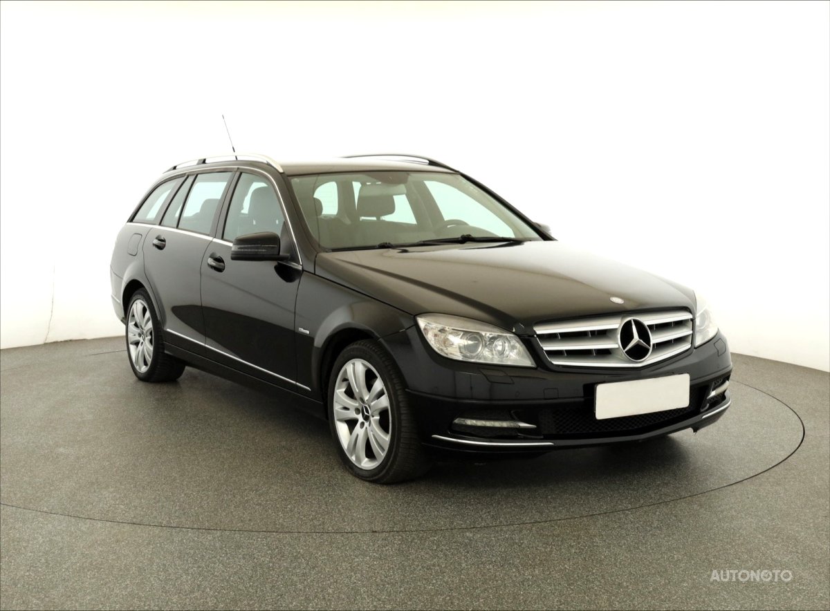 Mercedes-Benz C, 2012 - celkový pohled