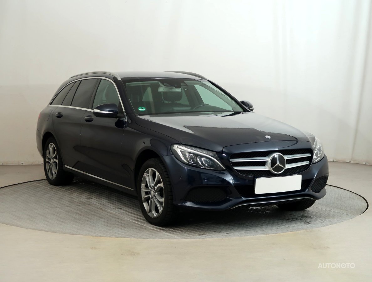 Mercedes-Benz C, 2015 - pohled č. 1