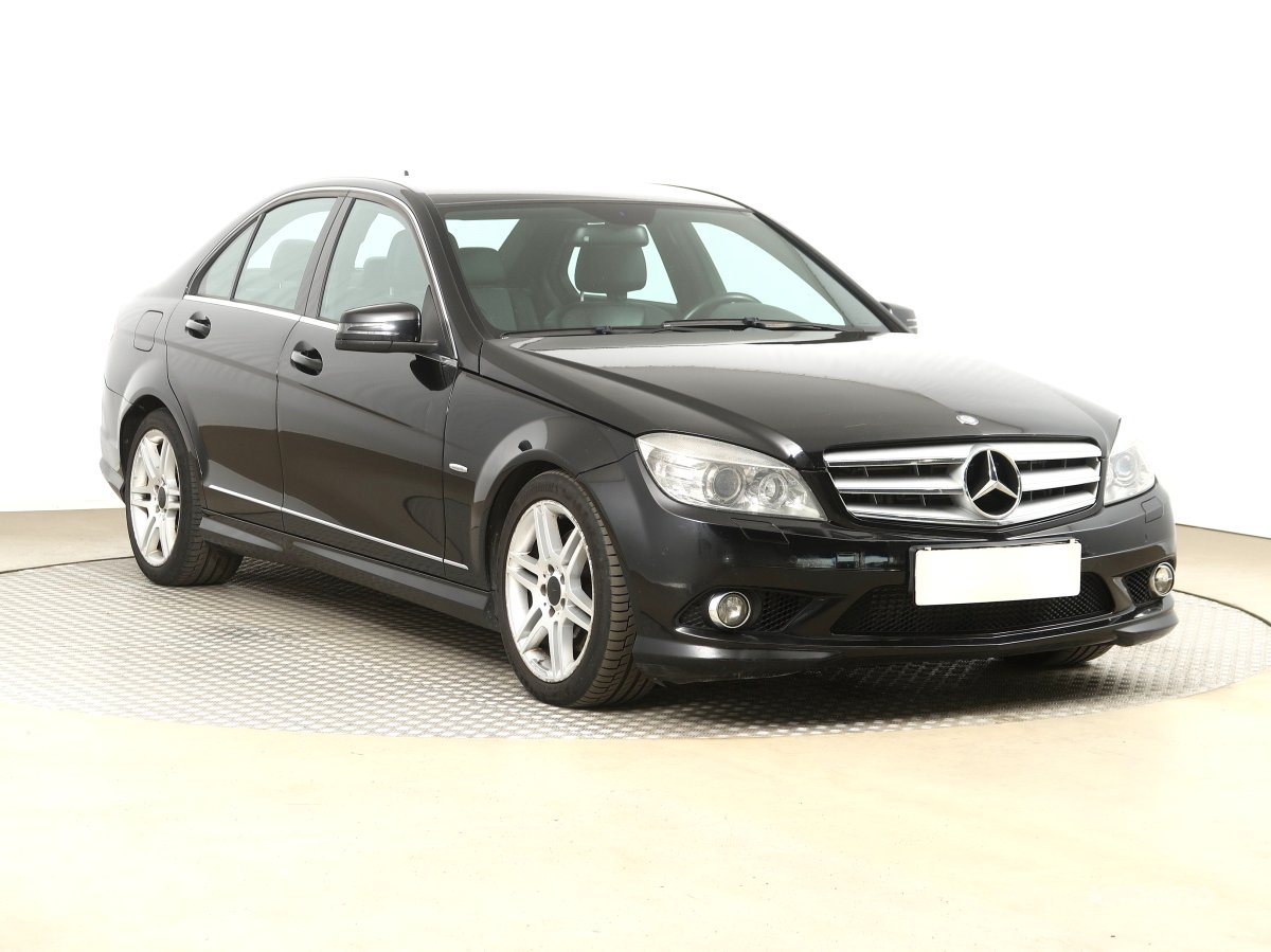 Mercedes-Benz C, 2010 - pohled č. 1