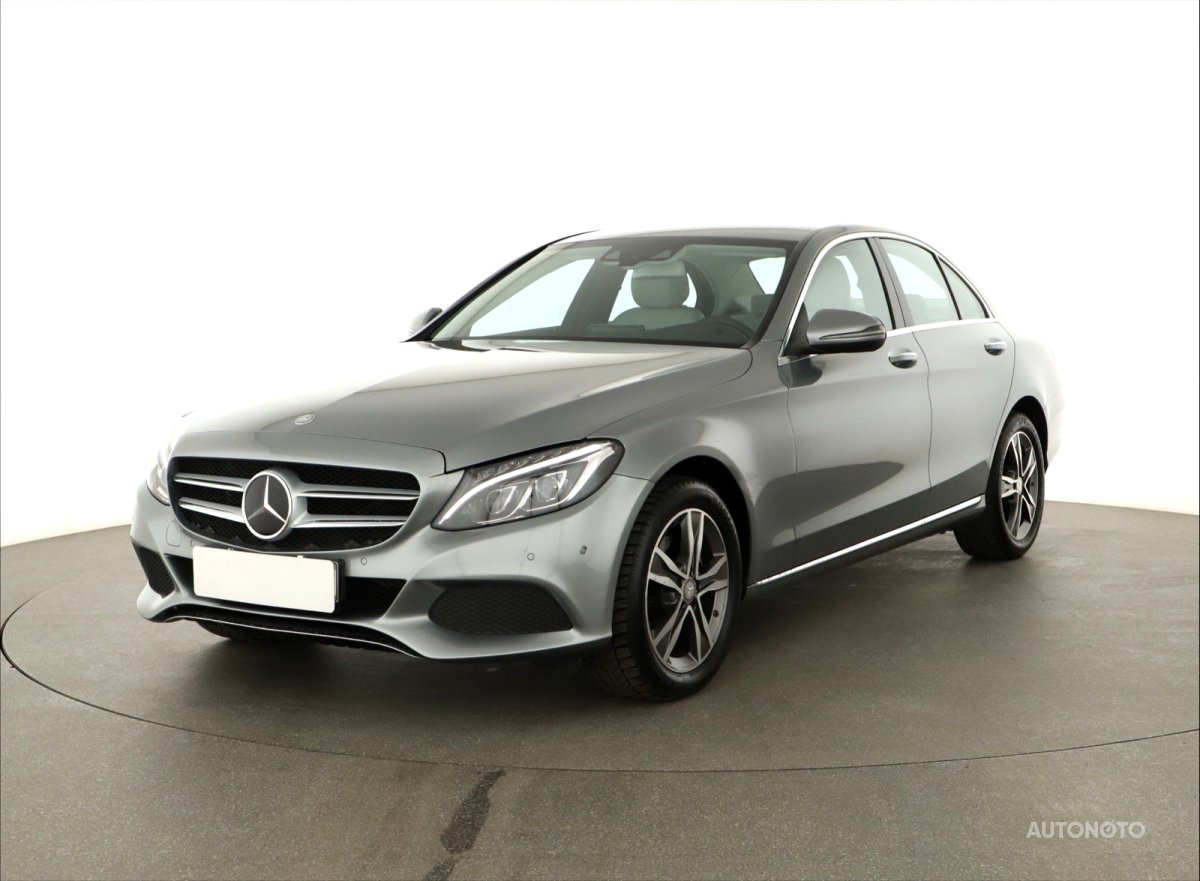 Mercedes-Benz C, 2016 - pohled č. 3