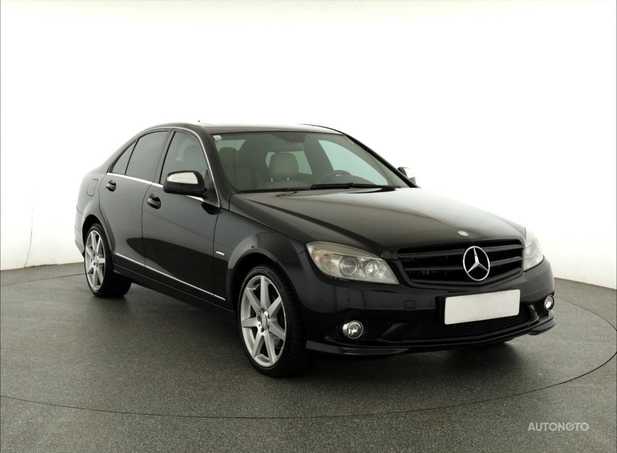 Mercedes-Benz C, 2007 - pohled č. 1