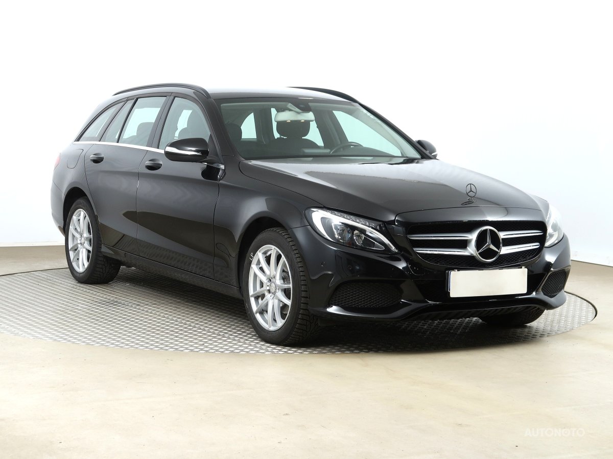 Mercedes-Benz C, 2015 - pohled č. 1