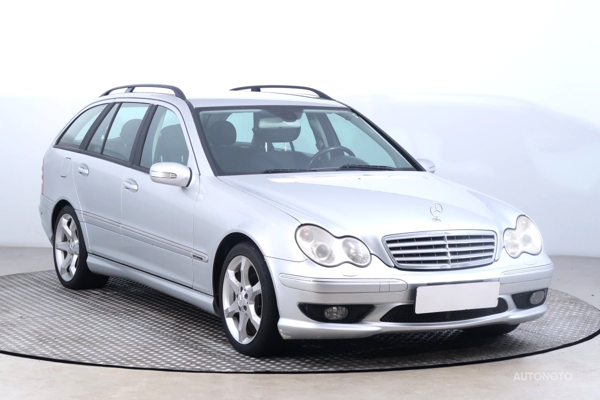 Mercedes-Benz C, 2006 - celkový pohled