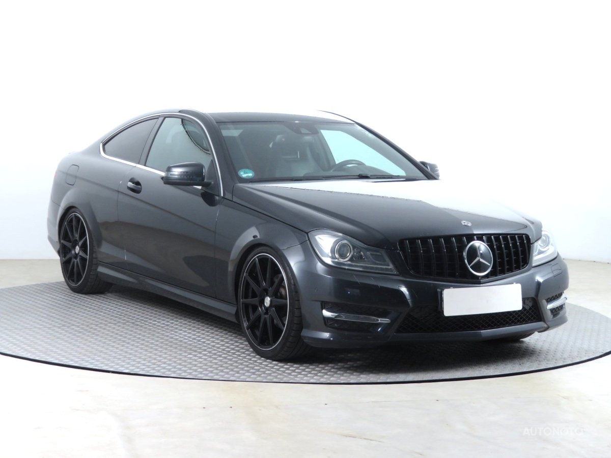 Mercedes-Benz C, 2014 - celkový pohled