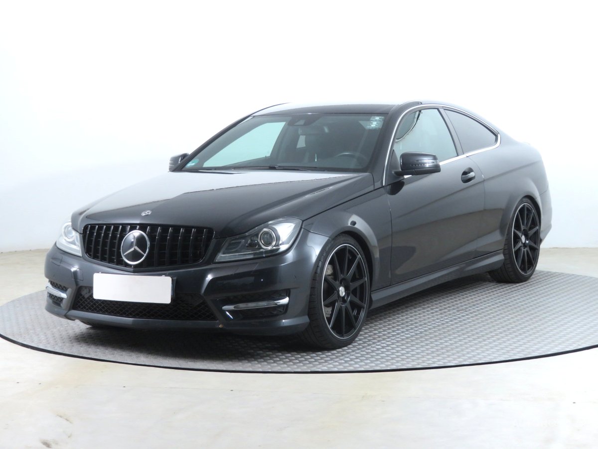 Mercedes-Benz C, 2014 - pohled č. 3
