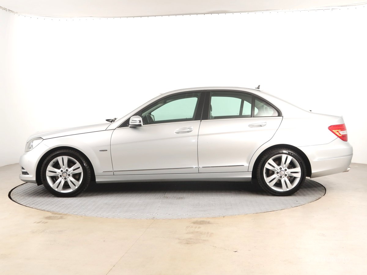 Mercedes-Benz C, 2012 - pohled č. 3