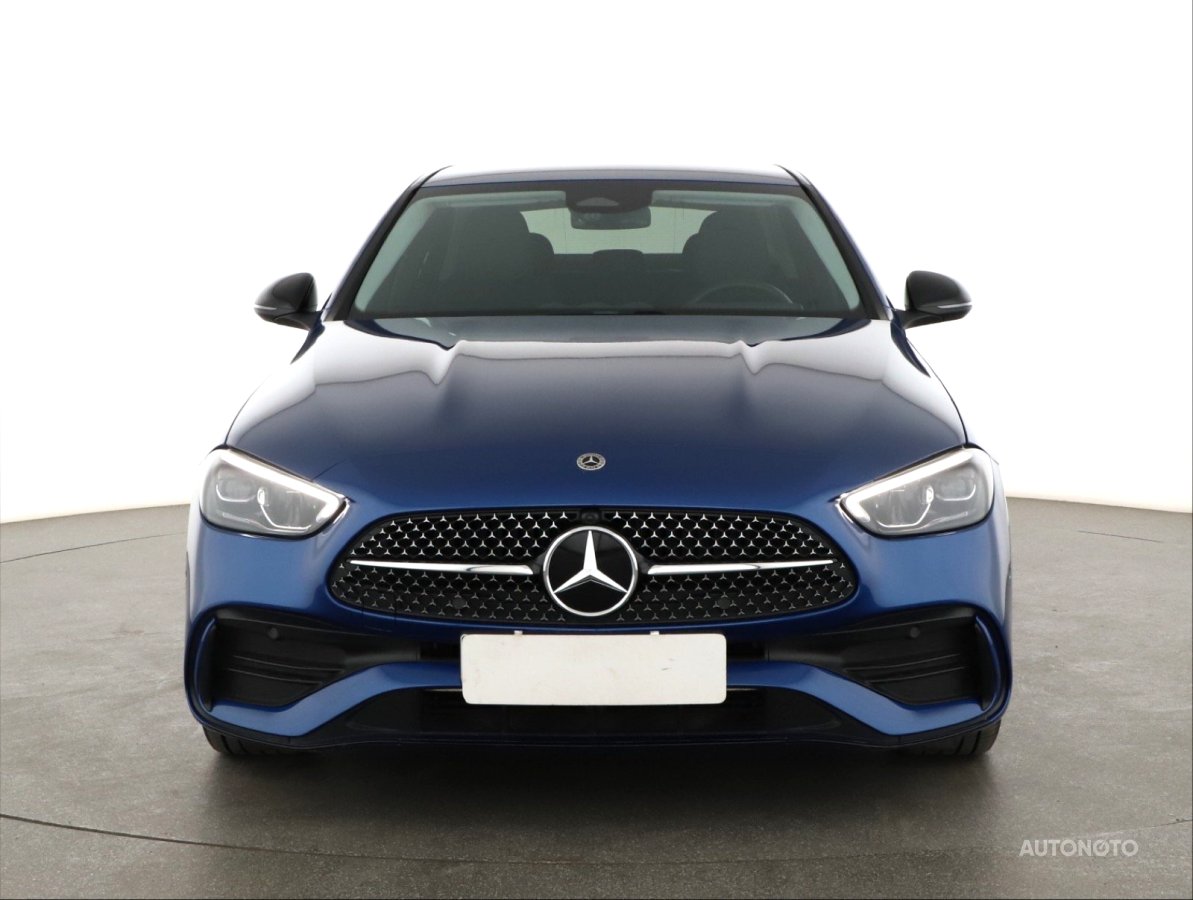 Mercedes-Benz C, 2023 - pohled č. 2