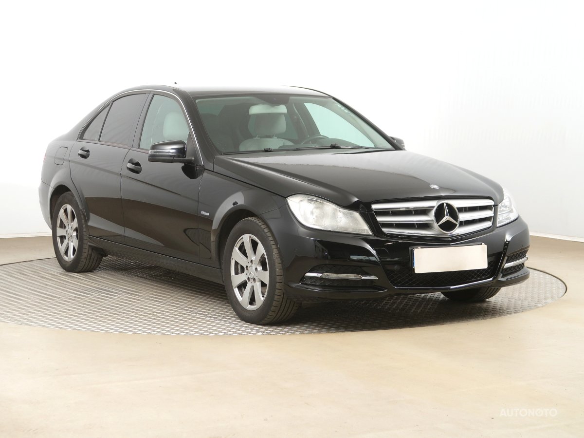 Mercedes-Benz C, 2012 - celkový pohled
