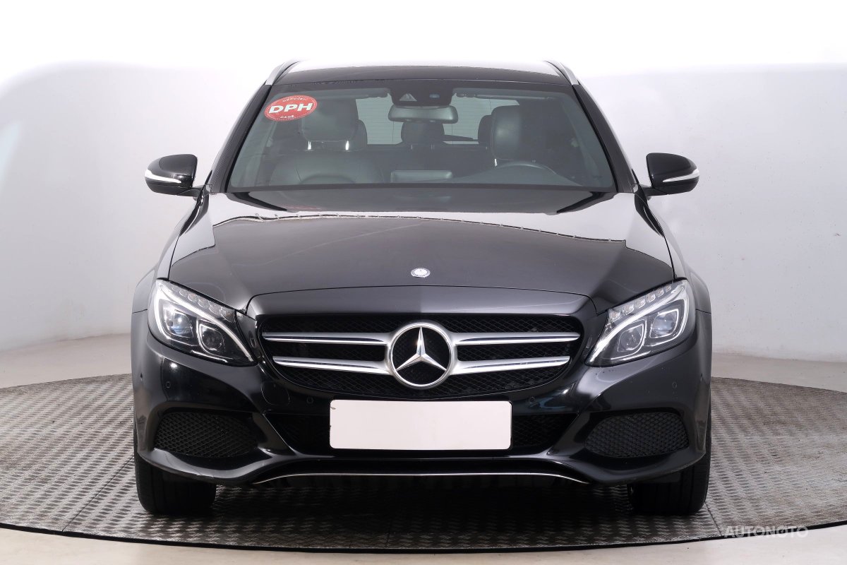 Mercedes-Benz C, 2015 - pohled č. 2