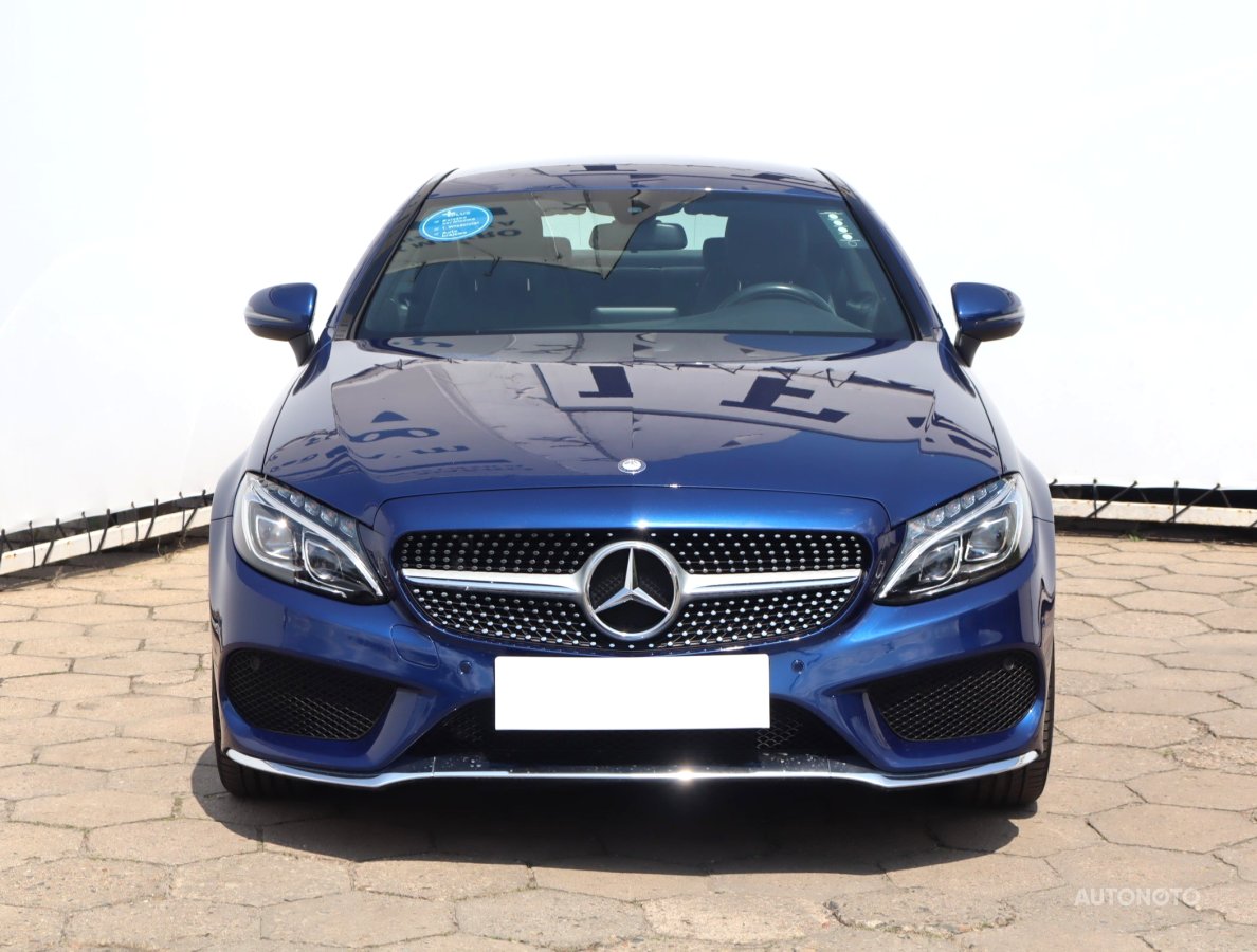 Mercedes-Benz C, 2017 - pohled č. 2