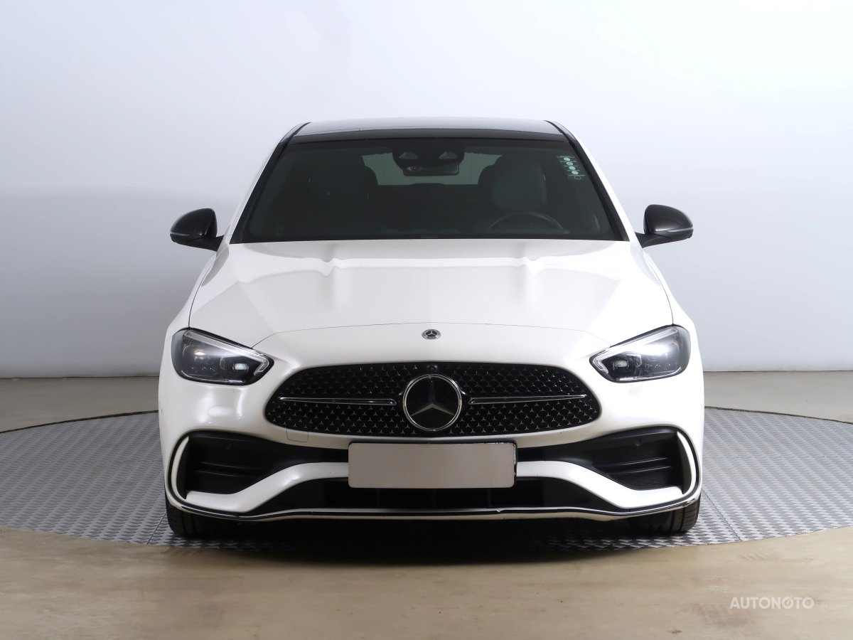 Mercedes-Benz C, 2023 - pohled č. 2