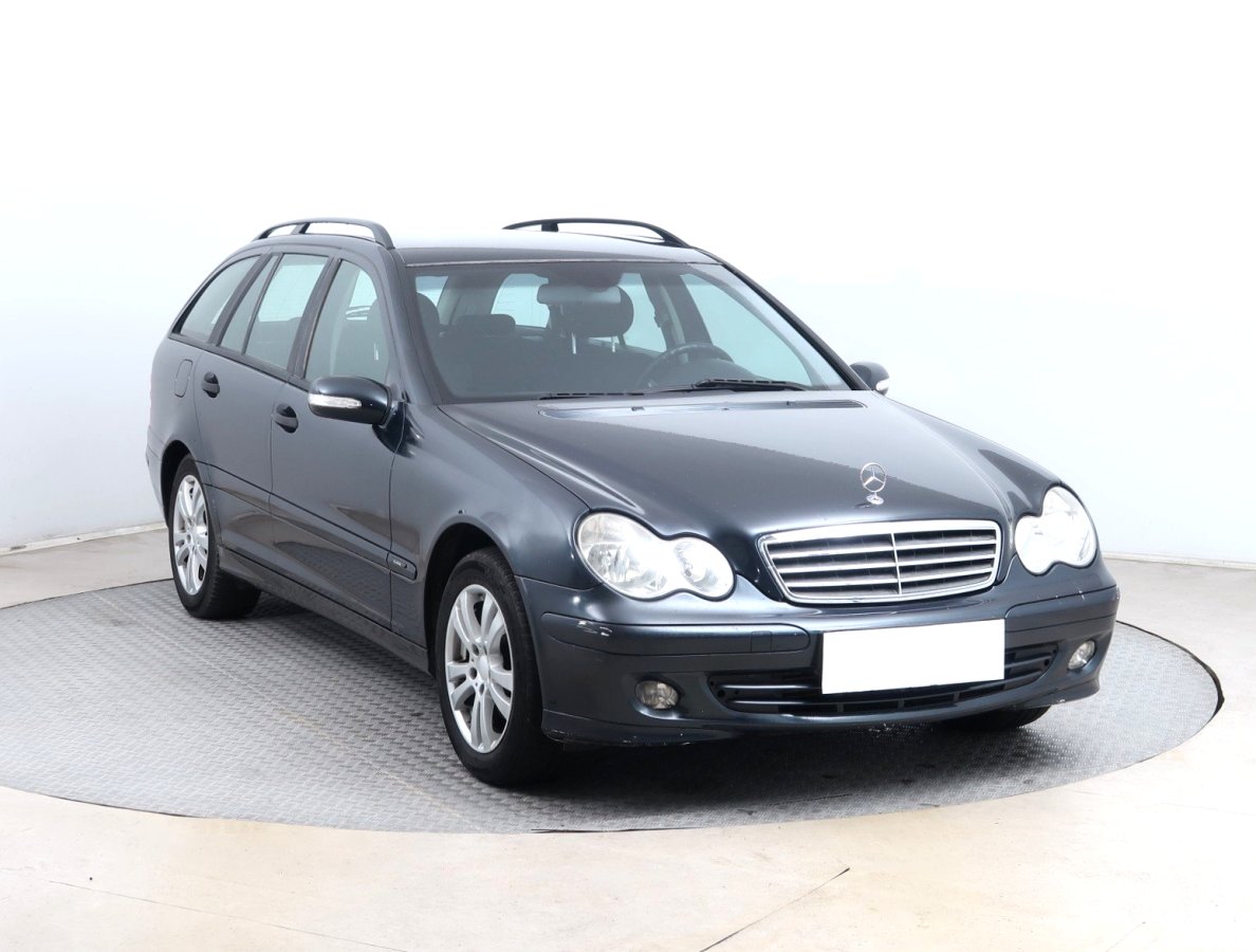 Mercedes-Benz C, 2005 - celkový pohled