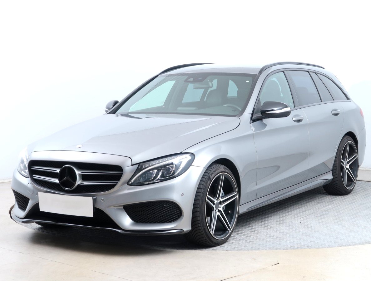 Mercedes-Benz C, 2014 - pohled č. 3