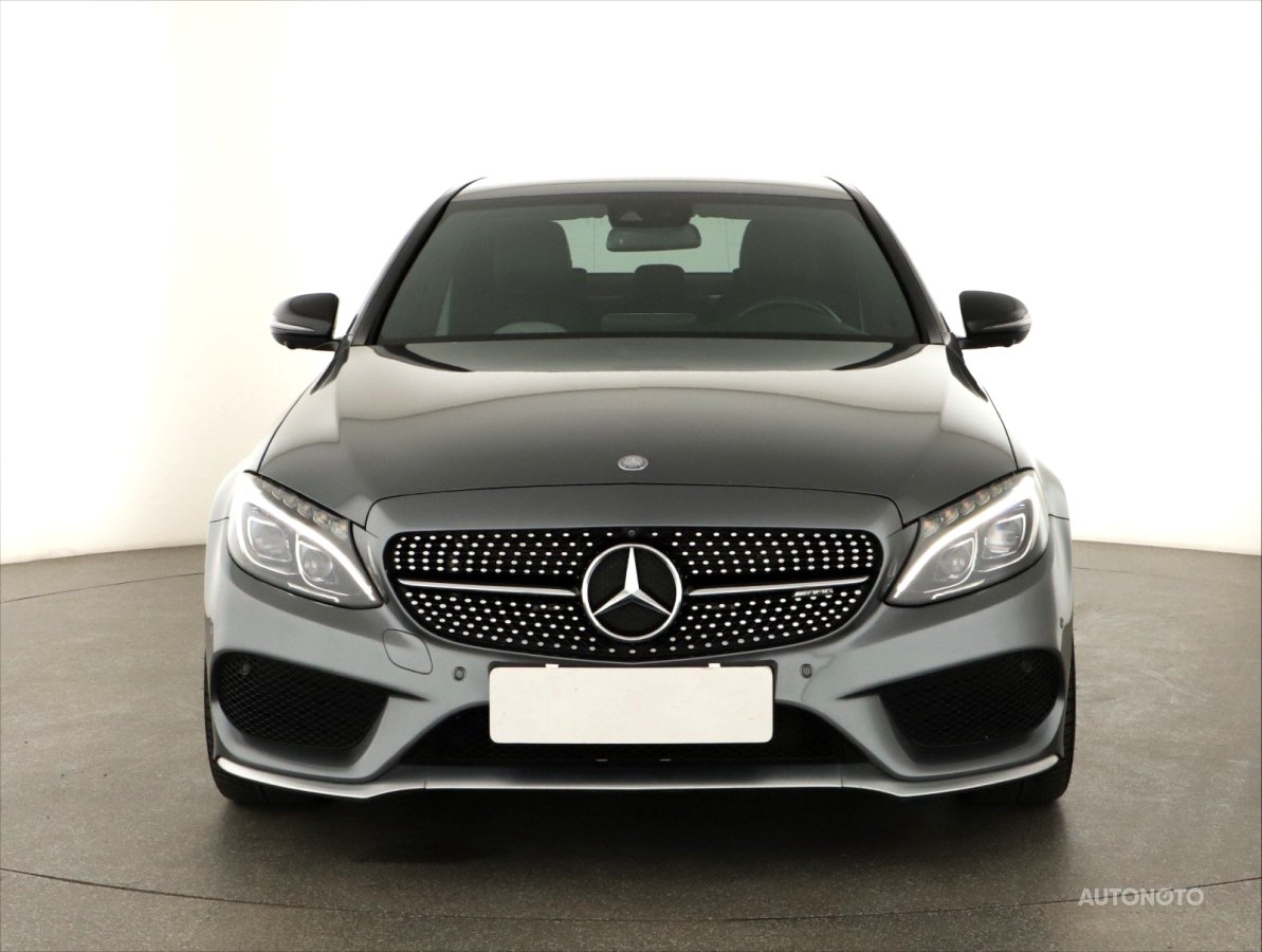 Mercedes-Benz C, 2016 - pohled č. 2