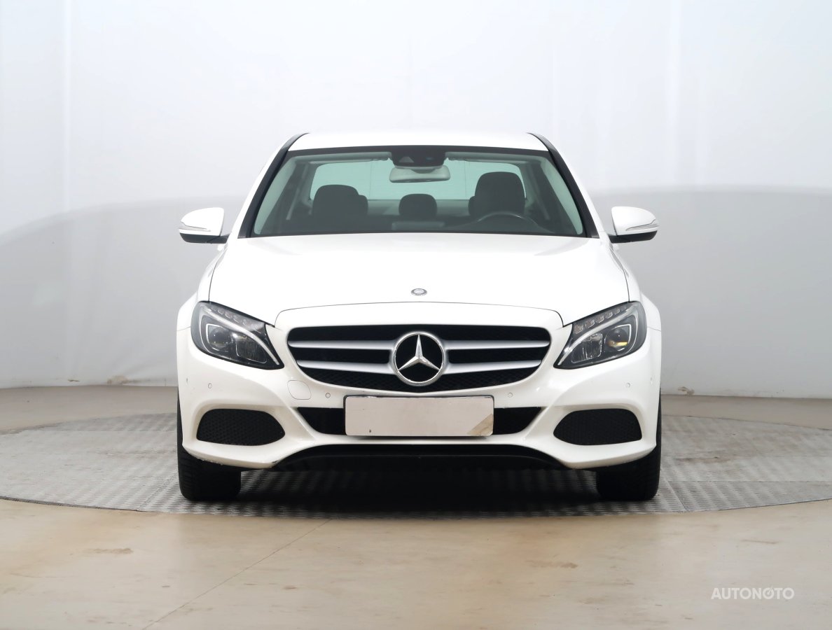 Mercedes-Benz C, 2014 - pohled č. 2