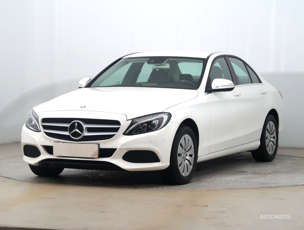 Mercedes-Benz C, 2014 - pohled č. 3