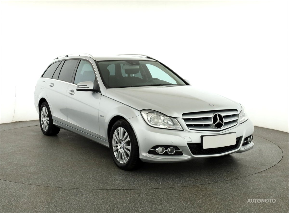 Mercedes-Benz C, 2011 - celkový pohled