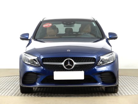 Mercedes-Benz C, 2019 - pohled č. 2