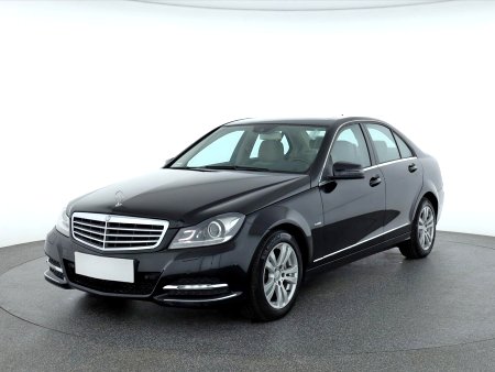 Mercedes-Benz C, 2011 - pohled č. 3