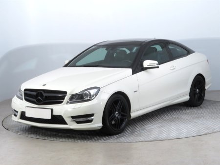 Mercedes-Benz C, 2011 - pohled č. 3