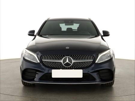 Mercedes-Benz C, 2020 - pohled č. 2