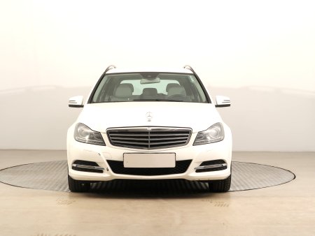 Mercedes-Benz C, 2012 - pohled č. 2