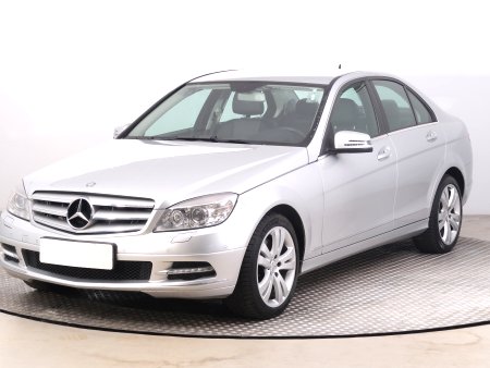 Mercedes-Benz C, 2010 - pohled č. 3