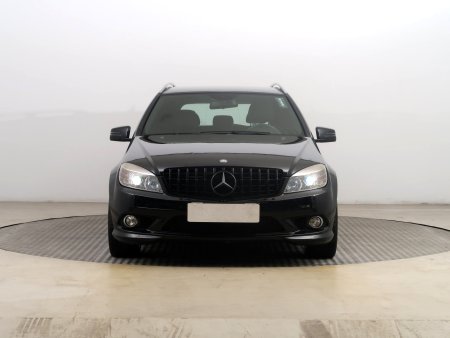 Mercedes-Benz C, 2009 - pohled č. 2