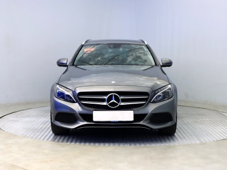 Mercedes-Benz C, 2016 - pohled č. 2