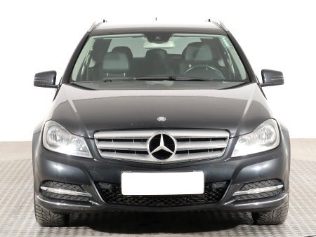Mercedes-Benz C, 2012 - pohled č. 2