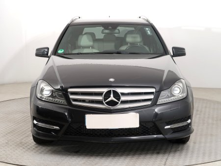 Mercedes-Benz C, 2012 - pohled č. 2