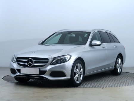 Mercedes-Benz C, 2015 - pohled č. 3