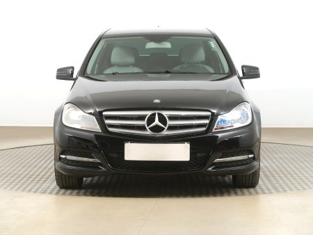 Mercedes-Benz C, 2012 - pohled č. 2