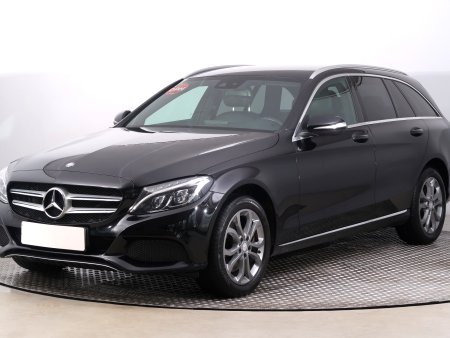 Mercedes-Benz C, 2015 - pohled č. 3