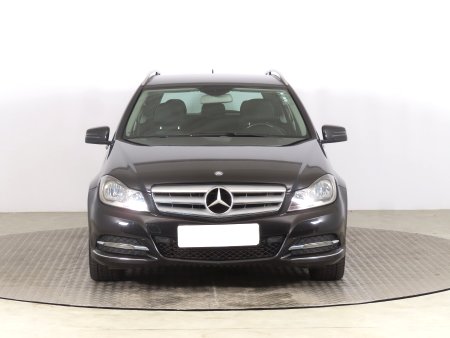 Mercedes-Benz C, 2014 - pohled č. 2