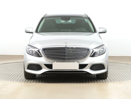 Mercedes-Benz C, 2017 - pohled č. 2