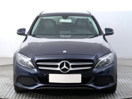 Mercedes-Benz C, 2016 - pohled č. 2