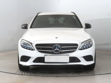 Mercedes-Benz C, 2018 - pohled č. 2