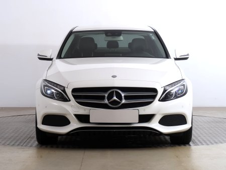 Mercedes-Benz C, 2016 - pohled č. 2