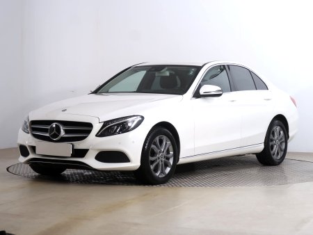 Mercedes-Benz C, 2016 - pohled č. 3