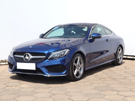 Mercedes-Benz C, 2017 - pohled č. 3