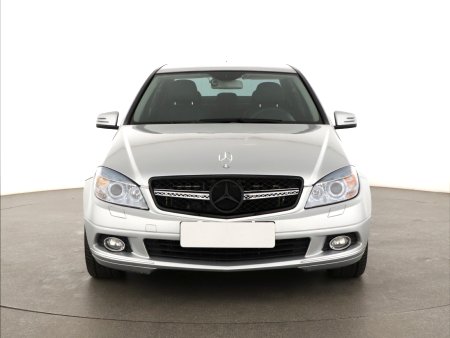 Mercedes-Benz C, 2008 - pohled č. 2