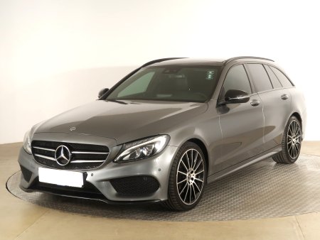 Mercedes-Benz C, 2017 - pohled č. 3