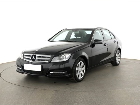 Mercedes-Benz C, 2012 - pohled č. 3