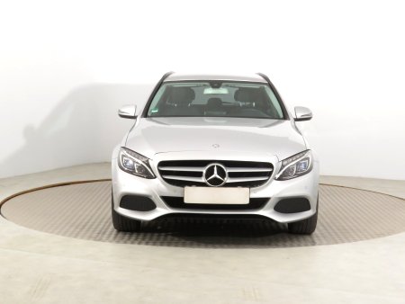 Mercedes-Benz C, 2016 - pohled č. 2