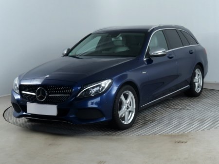 Mercedes-Benz C, 2016 - pohled č. 3