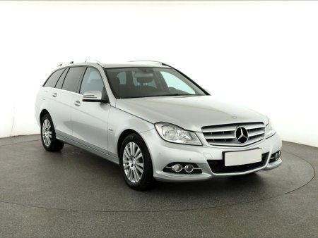 Mercedes-Benz C, 2011